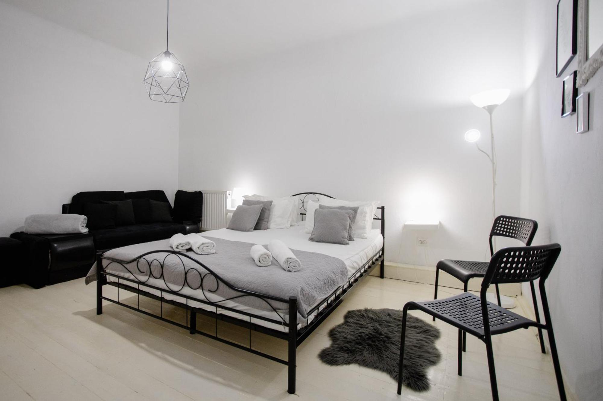فندق La Maison Blanche ألبا يوليا المظهر الخارجي الصورة